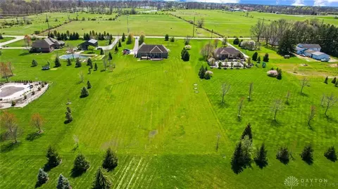 4080 E Centerville Rd, Spring Valley, OH 45370 photo 4