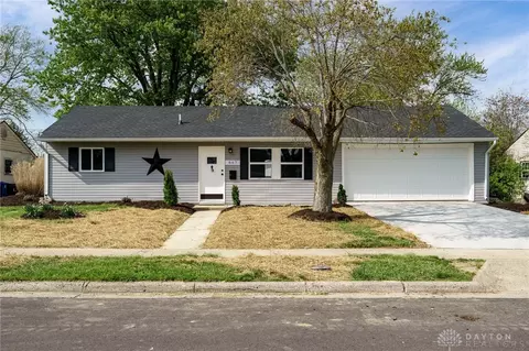 867 Roxana Dr, Vandalia, OH 45377