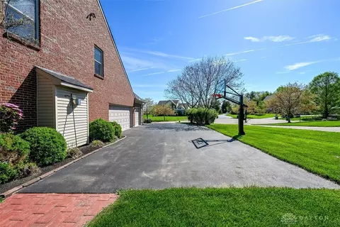7431 Windsor Park Dr, Maineville, OH 45039 photo 54