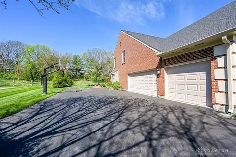 7431 Windsor Park Dr, Maineville, OH 45039 photo 55