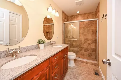 7431 Windsor Park Dr, Maineville, OH 45039 photo 33
