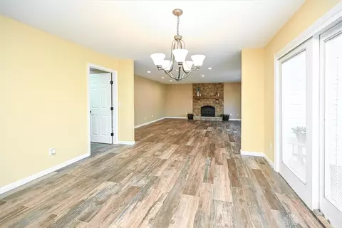 7431 Windsor Park Dr, Maineville, OH 45039 photo 23