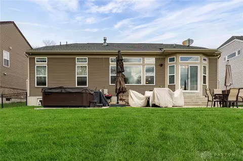 135 Clearsprings Dr, Springboro, OH 45066 photo 51
