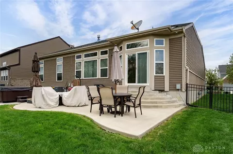 135 Clearsprings Dr, Springboro, OH 45066 photo 47