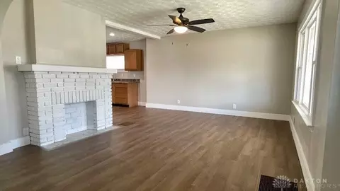 739 N Belmont Ave, Springfield, OH 45503 photo 4