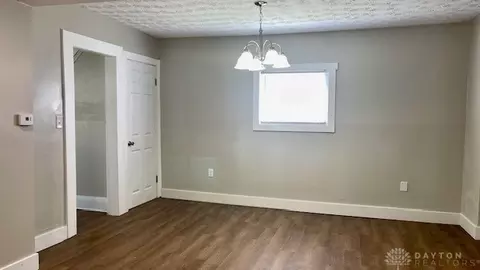 739 N Belmont Ave, Springfield, OH 45503 photo 12