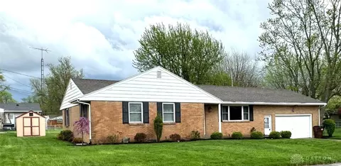 111 Northwood Dr, Greenville, OH 45331