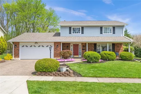 1394 Rawlings Dr, Fairborn, OH 45324