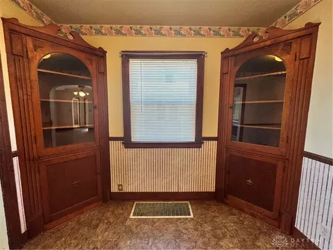 1315 N Lowry Ave, Springfield, OH 45504 photo 9