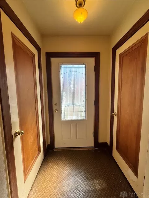 1315 N Lowry Ave, Springfield, OH 45504 photo 5