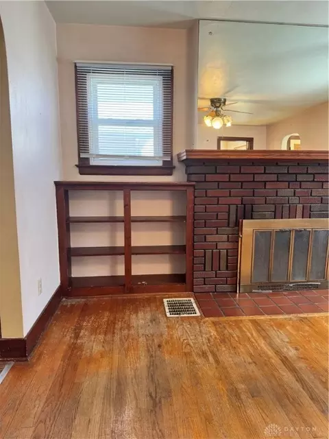 1315 N Lowry Ave, Springfield, OH 45504 photo 7