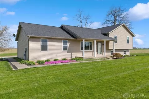 1820 Gano Rd, Wilmington, OH 45177