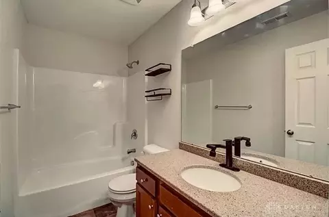 2621 Ruby Ln, Middletown, OH 45044 photo 8