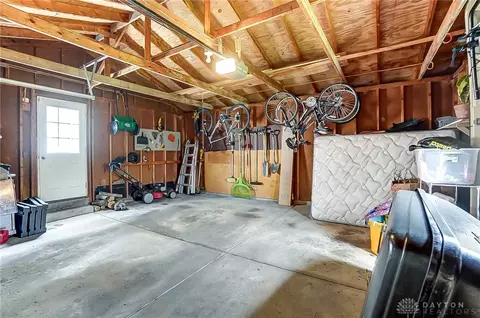 623 Snowhill Blvd, Springfield, OH 45504 photo 34