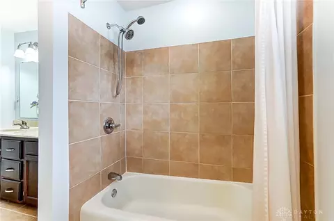 623 Snowhill Blvd, Springfield, OH 45504 photo 19