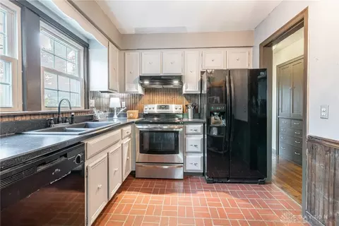 625 Broad Blvd, Dayton, OH 45419 photo 10