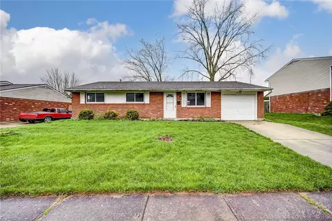 7256 Serpentine Dr, Huber Heights, OH 45424