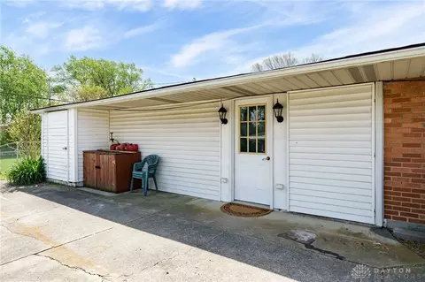 3844 Longridge Dr, Kettering, OH 45429 photo 27