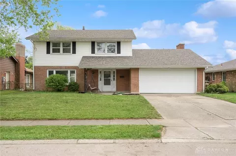 1546 Glendale Dr, Fairborn, OH 45324