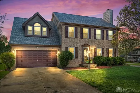 8938 Hialeah Dr, West Chester, OH 45069