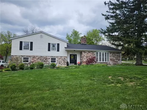 257 E Rahn Rd, Dayton, OH 45429