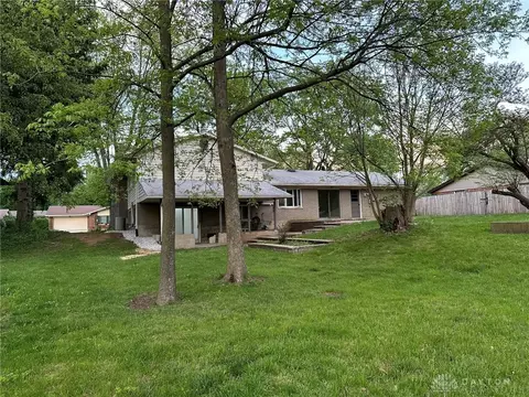5651 Oak Valley Rd, Dayton, OH 45440 photo 3