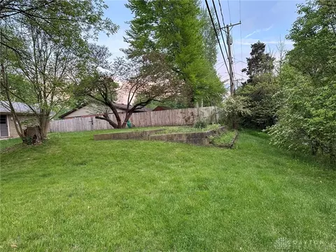 5651 Oak Valley Rd, Dayton, OH 45440 photo 4