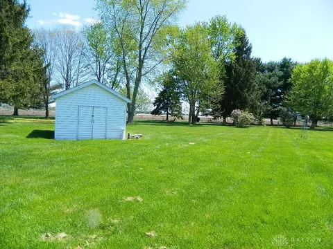 2960 Old Clifton Rd, Springfield, OH 45502 photo 4