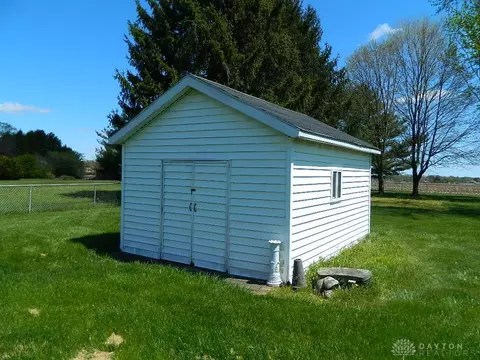 2960 Old Clifton Rd, Springfield, OH 45502 photo 5