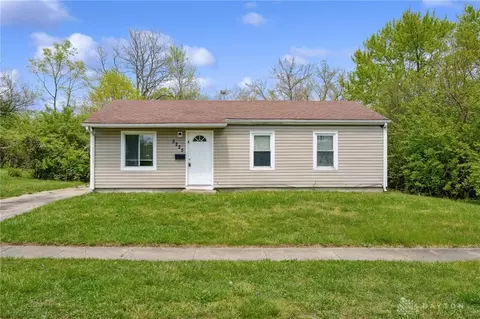 5225 Osceola Dr, Dayton, OH 45417