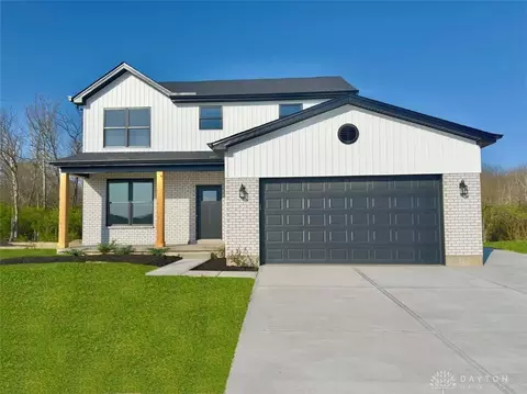 538 Holland Dr, Trenton, OH 45067