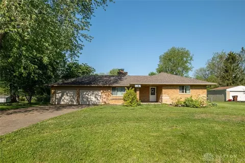1767 Turnbull Rd, Dayton, OH 45432