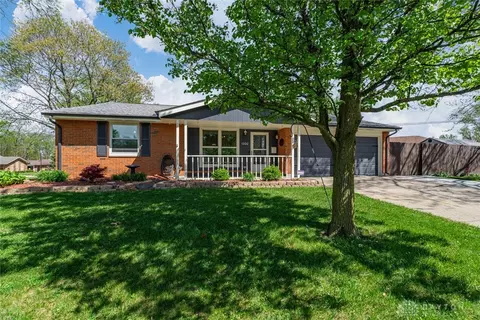1000 Skyview Dr, Dayton, OH 45449