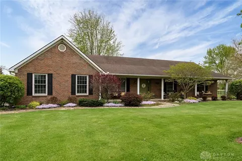 7357 Cook Jones Rd, Waynesville, OH 45068