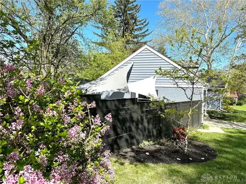 1301 Ridgeview Ave, Kettering, OH 45409 photo 3
