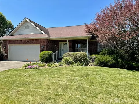 9825 Seward Rd, Fairfield, OH 45014