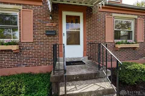 716 E Stroop Rd, Dayton, OH 45429 photo 4