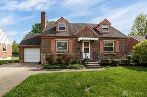 716 E Stroop Rd, Dayton, OH 45429 photo 3