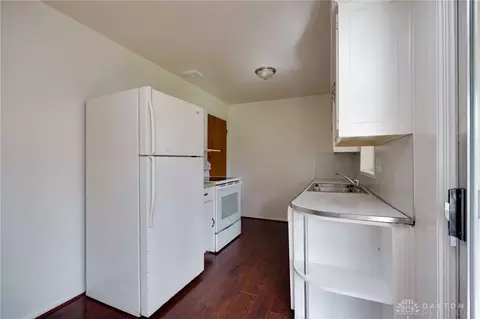 716 E Stroop Rd, Dayton, OH 45429 photo 10