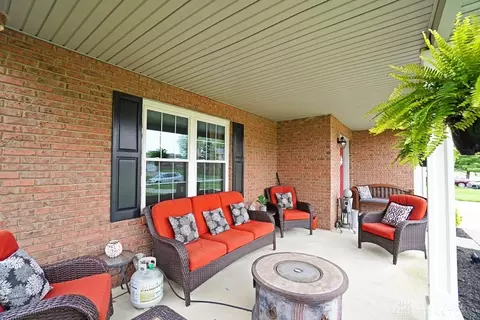 7061 Devon Dr, Liberty Township, OH 45044 photo 4