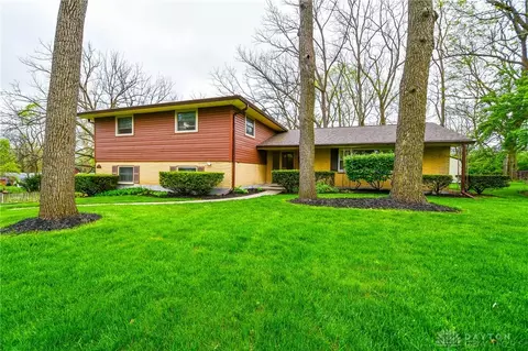 5707 Brampton Rd, Dayton, OH 45429