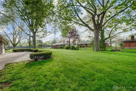 2172 E Oak Tree Dr, Dayton, OH 45440 photo 39