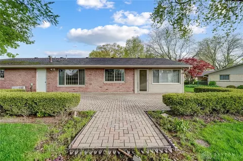 2172 E Oak Tree Dr, Dayton, OH 45440 photo 37