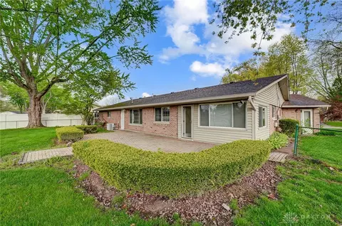 2172 E Oak Tree Dr, Dayton, OH 45440 photo 36