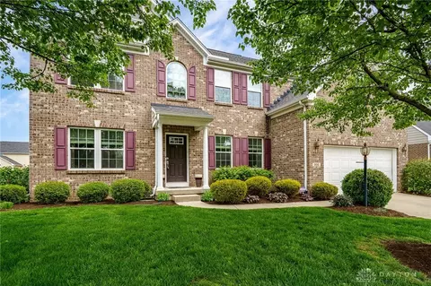 305 Beck Dr, Washington Township, OH 45458