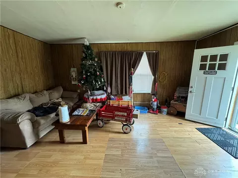 7356 Hickman St, Cincinnati, OH 45231 photo 3