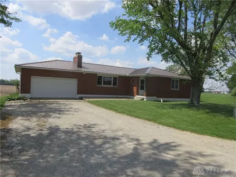 2579 W Florence Campbellstown Rd, Eaton, OH 45320
