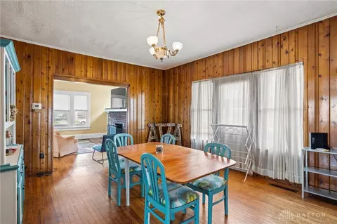 Dining - 1327 N Limestone St, Springfield, OH 45503 photo 2 of 2