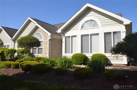5157 Crescent Ridge Dr, Clayton, OH 45315