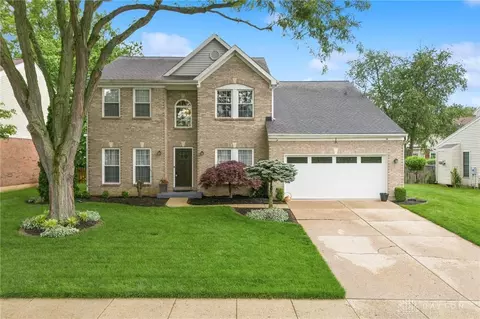 459 Kilkenny Ct, Sugarcreek Township, OH 45440